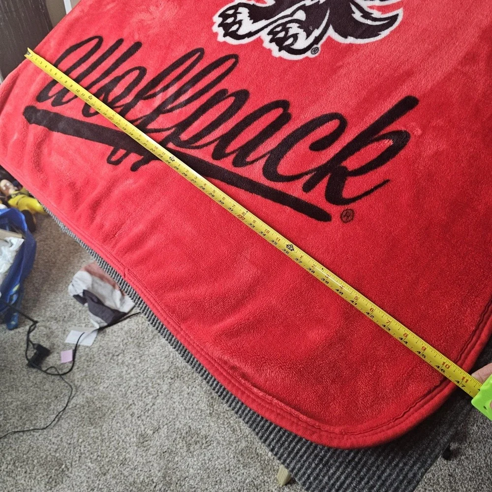 NC State Wolfpack Blanket Throw One Size Red NCAA Football Northwest Company